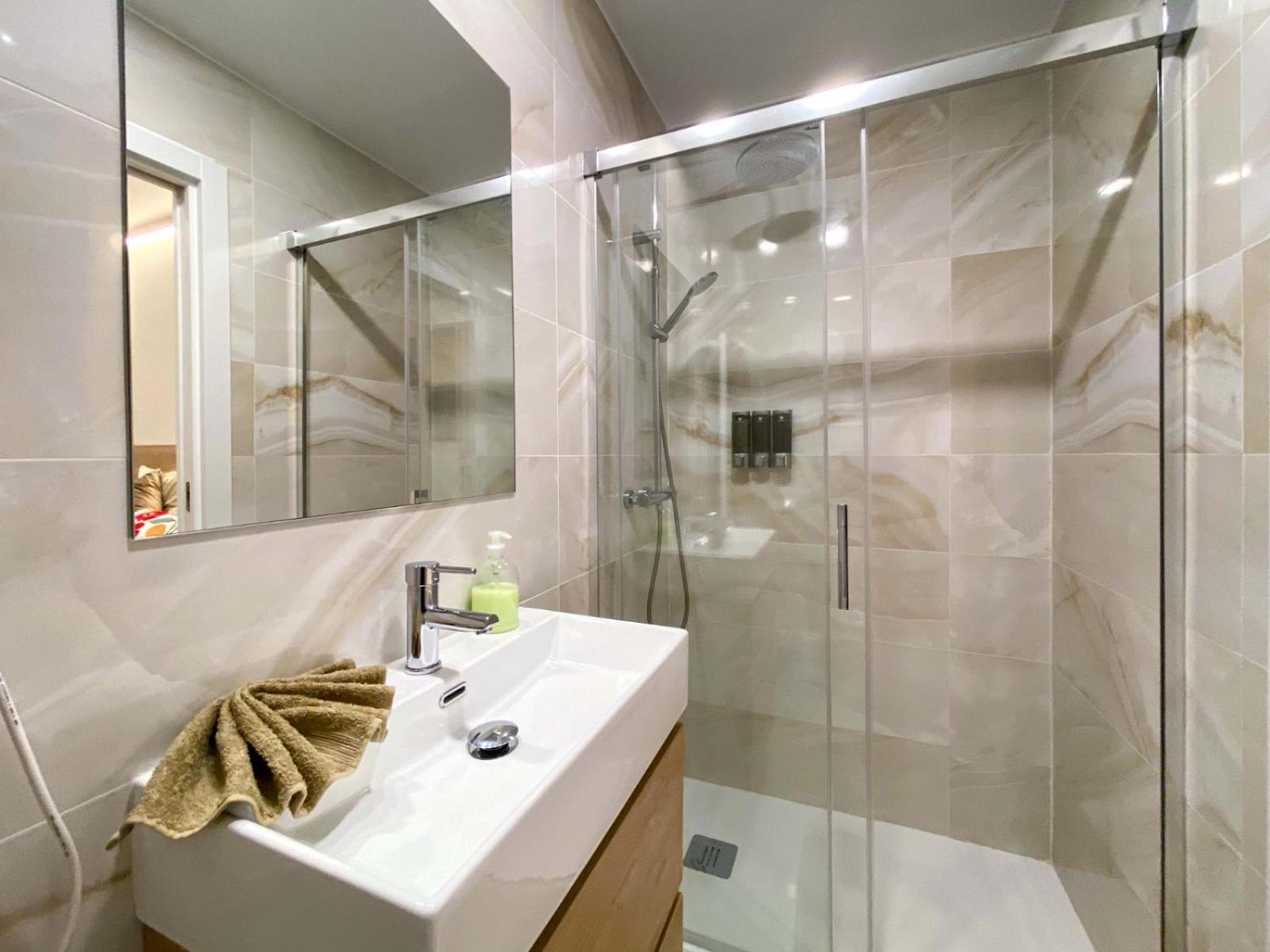 Refugio 2Br Y 2Ba Azca/Bernabeu Apartment Мадрид Екстериор снимка